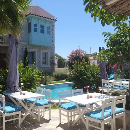 Cassiopeia Bed & Breakfast 3*